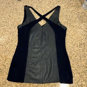 Bailey 44 small navy blue leather top